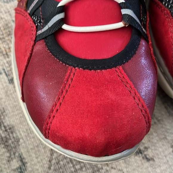 Size 42 Rieker slip on no tie shoes - Picture 4 of 9